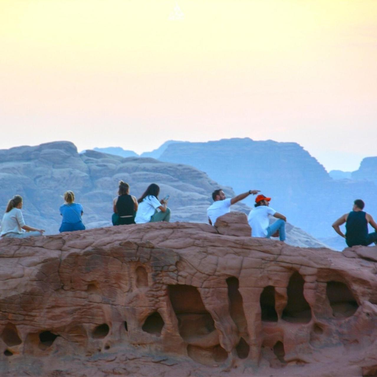 Art Camp Wadi Rum Exteriér fotografie
